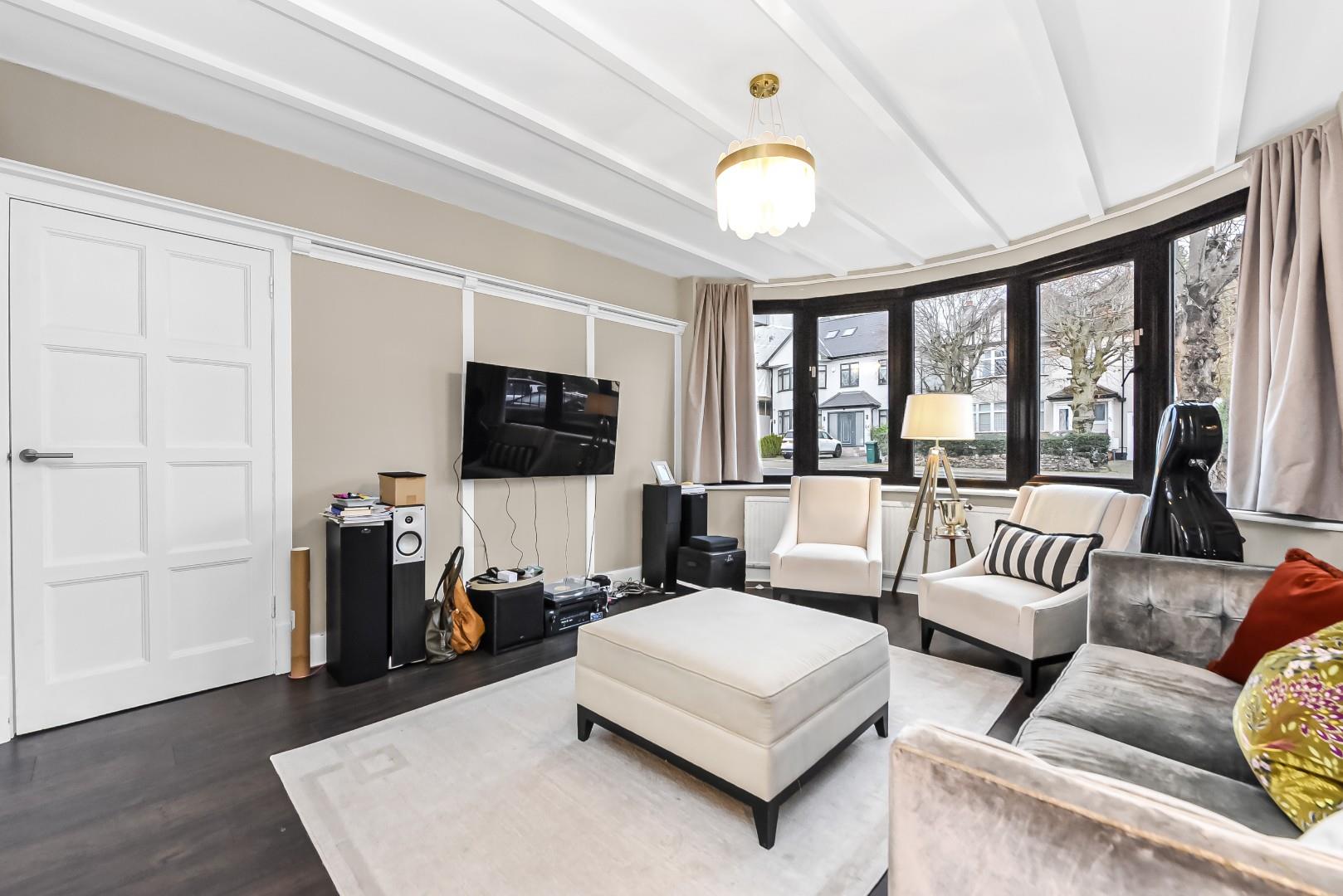 Millway, Mill Hill